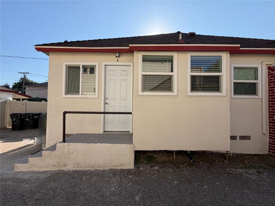 Property photo for 920 W Olive Avenue, #1, Monrovia, CA