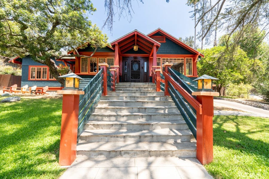 Property photo for 89 E Alegria, Sierra Madre, CA