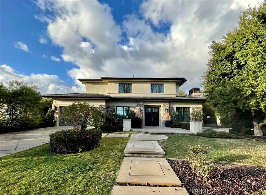 Property photo for 85 W Birchcroft Street, Arcadia, CA