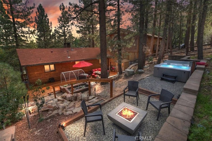 Property photo for 432 Temple Lane, Big Bear Lake, CA