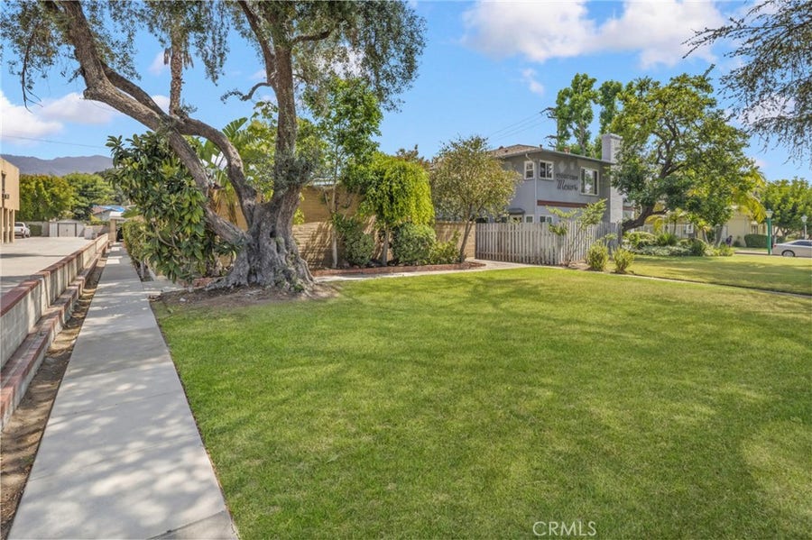 Property photo for 905 W Huntington Drive, Arcadia, CA