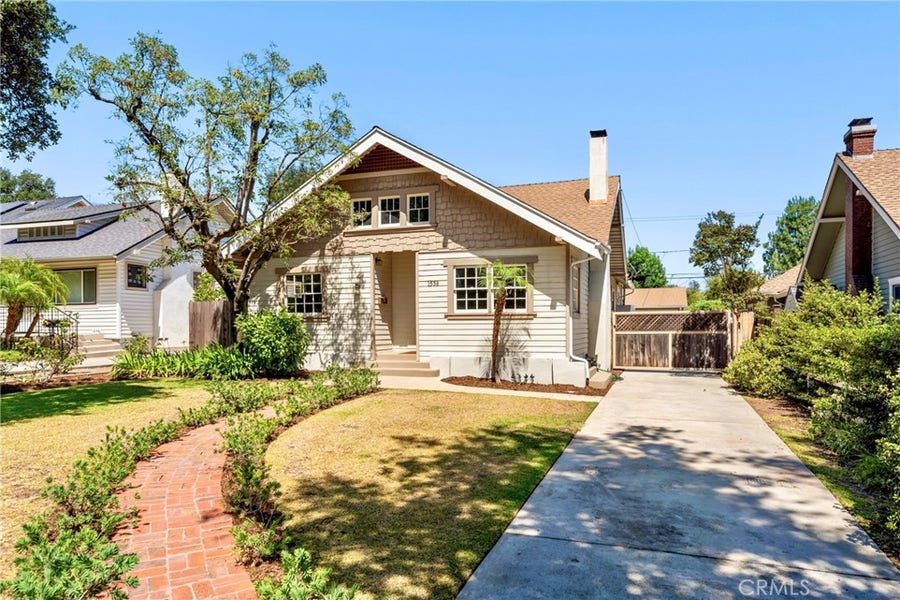 Property photo for 1538 N Holliston, Pasadena, CA