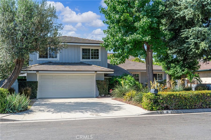 Property photo for 18 W Rodell Place, Arcadia, CA