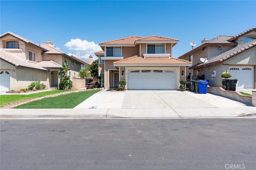 Property photo for 14248 Tuolumne Court, Fontana, CA