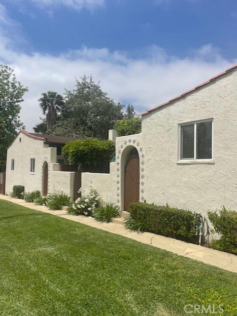Property photo for 2025 Lovila Lane, Altadena, CA