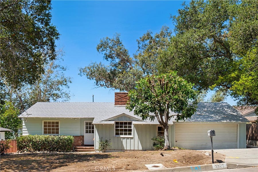 Property photo for 3325 Crestford, Altadena, CA