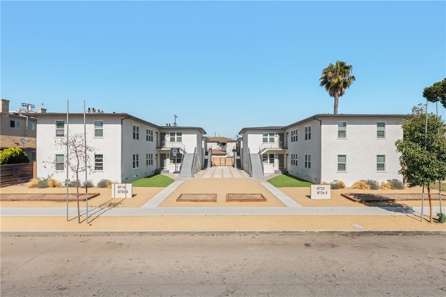 Property photo for 8716 Ramsgate, Los Angeles, CA