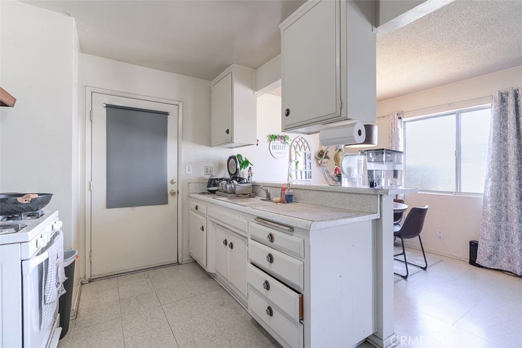 21306 E Arrow, Covina, CA 91724 21306 E Arrow, Covina, CA 91724