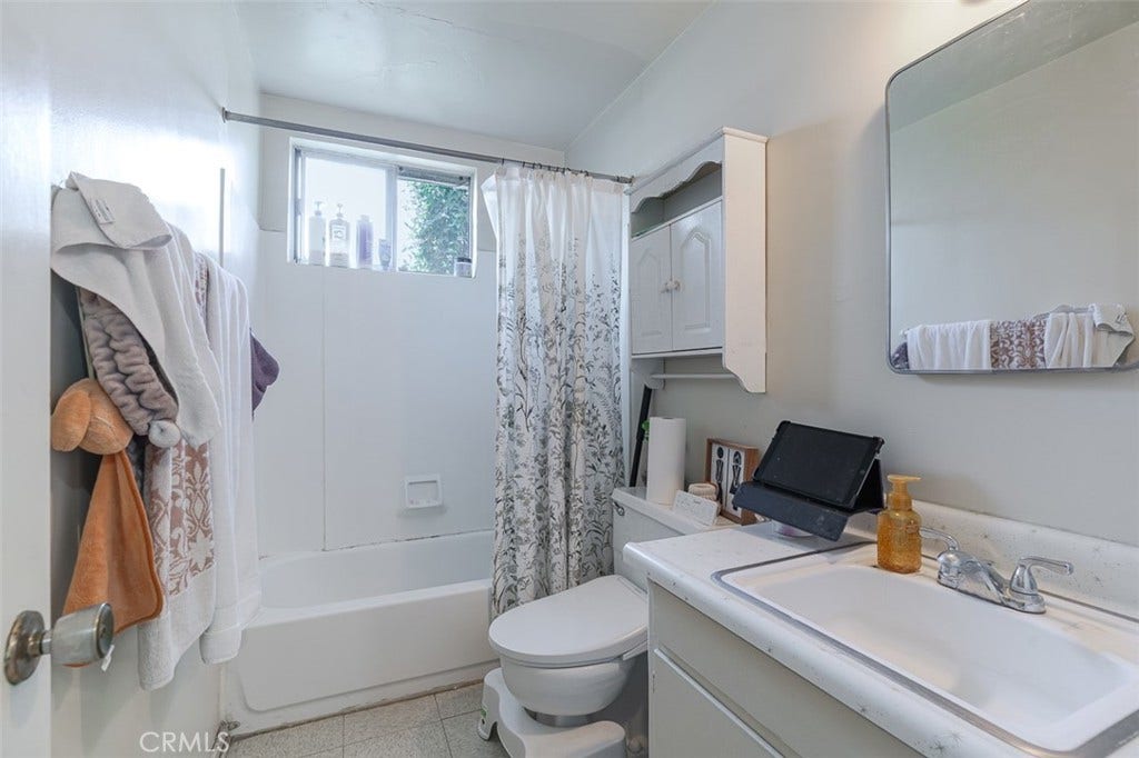 21306 E Arrow, Covina, CA 91724 21306 E Arrow, Covina, CA 91724