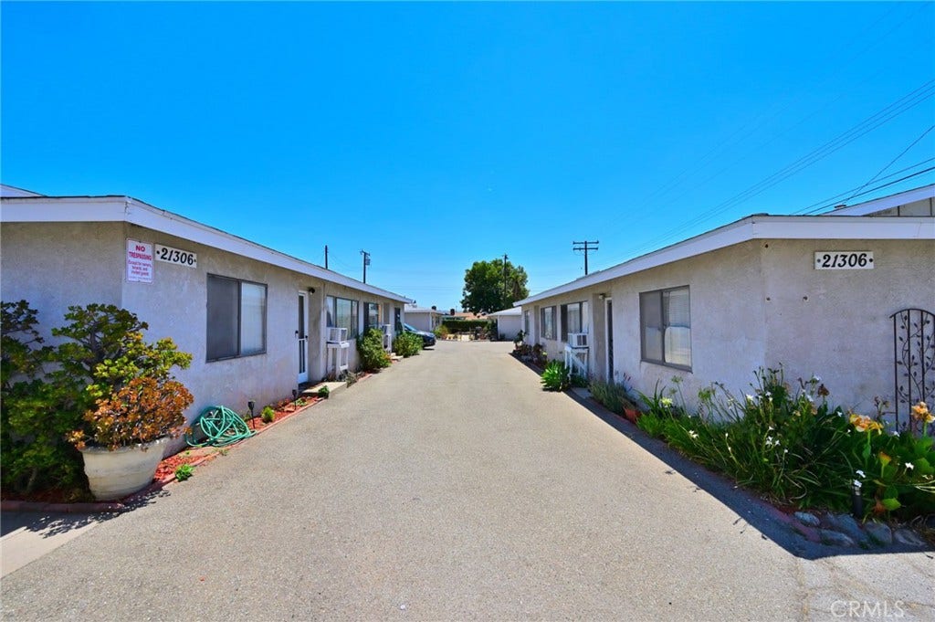 21306 E Arrow, Covina, CA 91724 21306 E Arrow, Covina, CA 91724