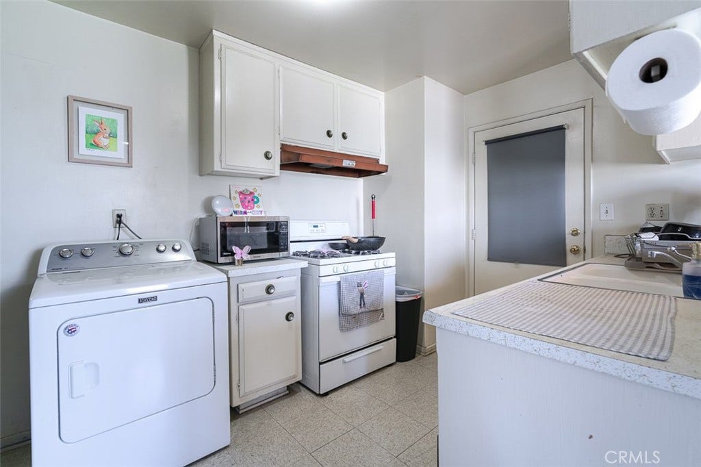 21306 E Arrow, Covina, CA 91724 21306 E Arrow, Covina, CA 91724