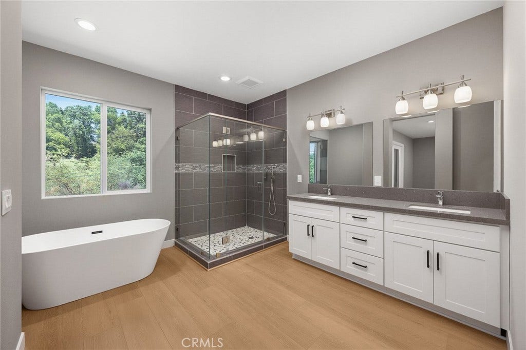 693 Castlehill Drive, Walnut, CA 91789 primary bathroom
