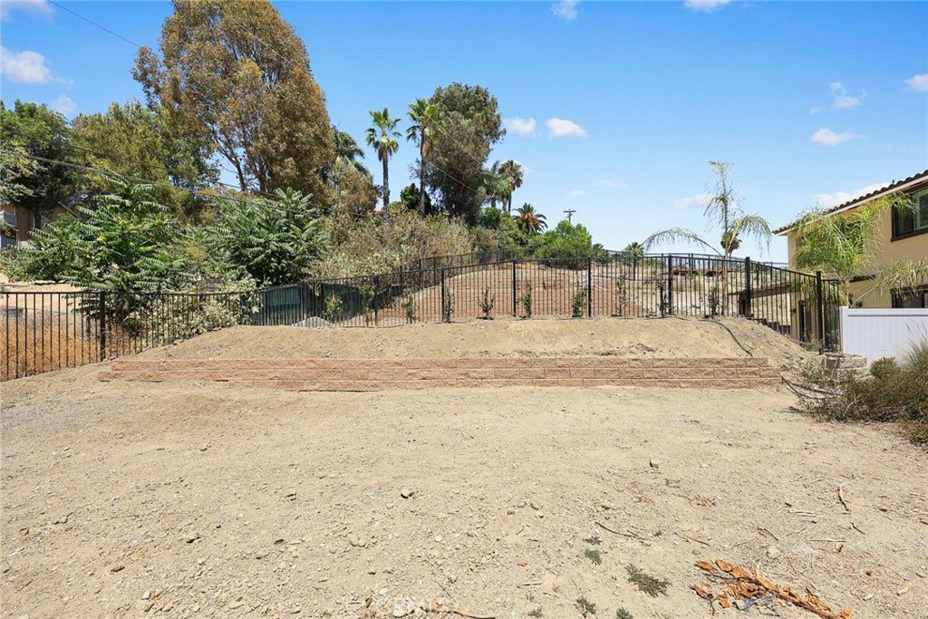 693 Castlehill Drive, Walnut, CA 91789 693 Castlehill Drive, Walnut, CA 91789