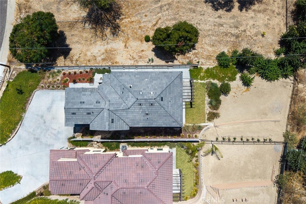 693 Castlehill Drive, Walnut, CA 91789 693 Castlehill Drive, Walnut, CA 91789