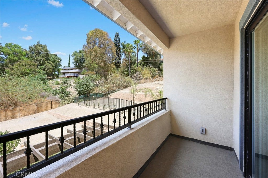 693 Castlehill Drive, Walnut, CA 91789 693 Castlehill Drive, Walnut, CA 91789