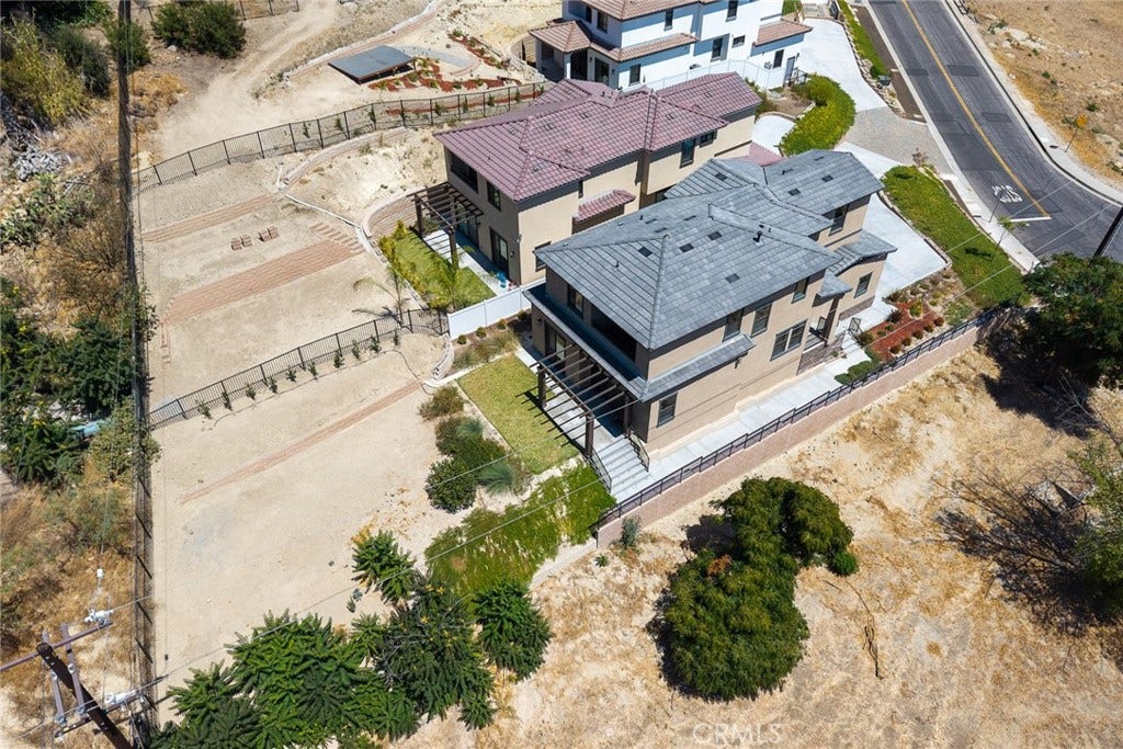 693 Castlehill Drive, Walnut, CA 91789 693 Castlehill Drive, Walnut, CA 91789