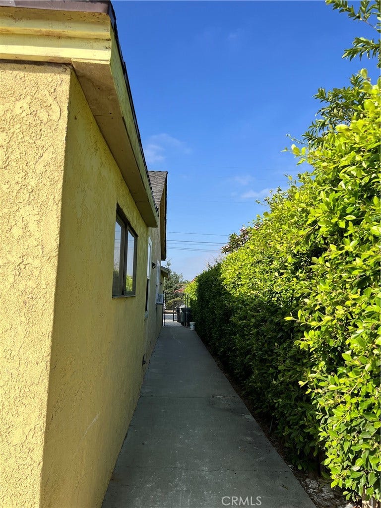 14905 central Avenue, Baldwin Park, CA 91706 left side of the house