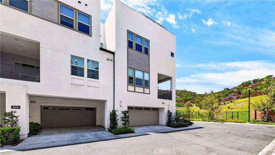 Property photo for 888 Poppy Court, Montebello, CA