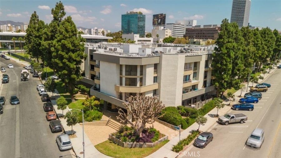 Property photo for 750 S Spaulding Avenue, #215, Los Angeles, CA