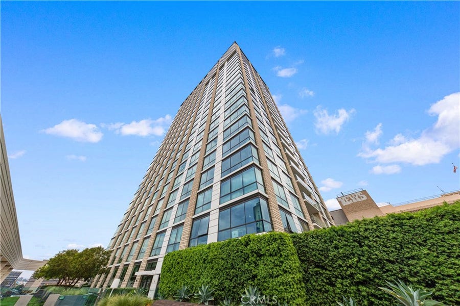 Property photo for 400 S Broadway, #1607, Los Angeles, CA