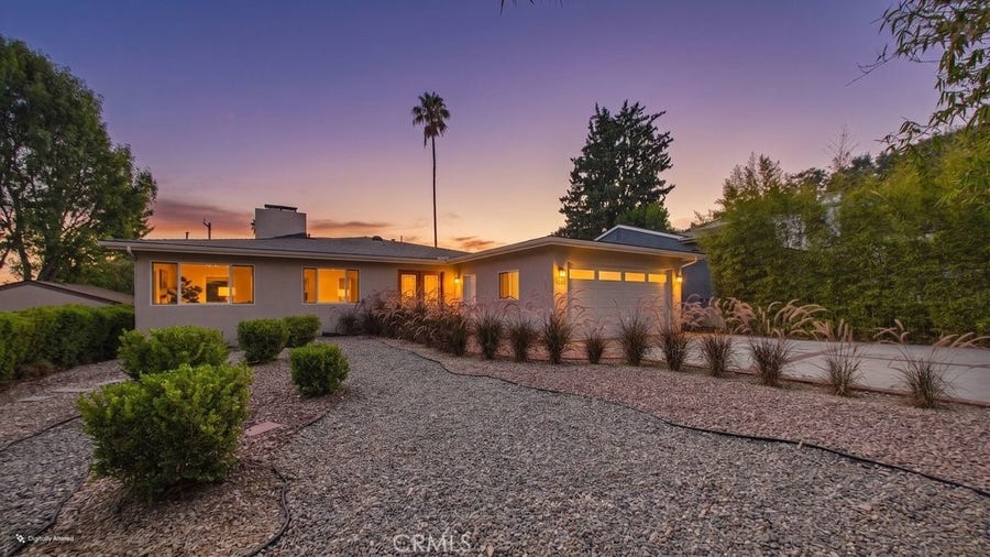 Property photo for 480 E Grandview, Sierra Madre, CA