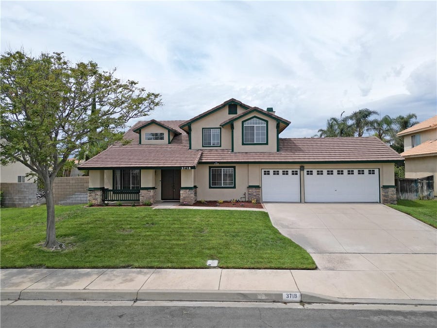 Property photo for 3718 Fernwood Avenue, Rialto, CA