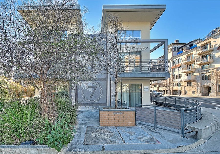 Property photo for 217 S Marengo, #110, Pasadena, CA