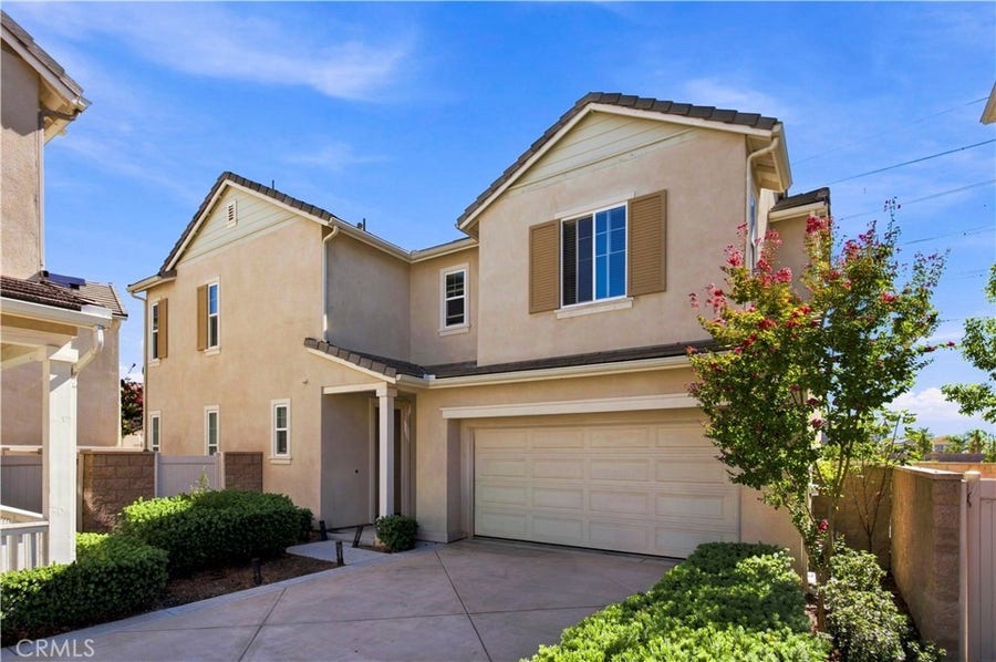 Property photo for 3147 E Discovery St, Ontario, CA