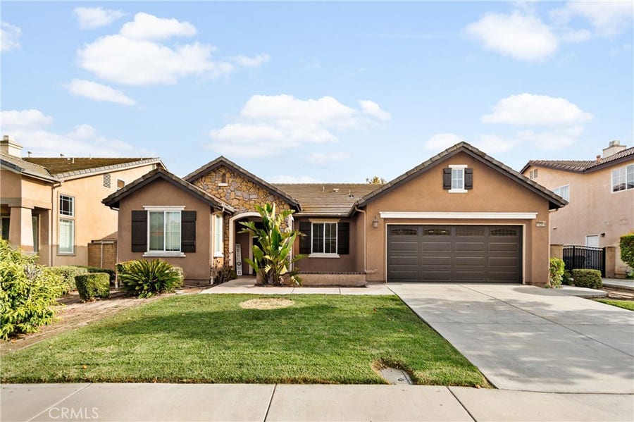 Property photo for 14351 Pointer Loop, Eastvale, CA