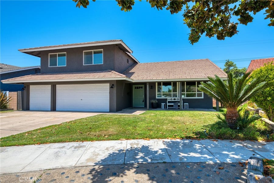 Property photo for 805 E Barkley Avenue, Orange, CA