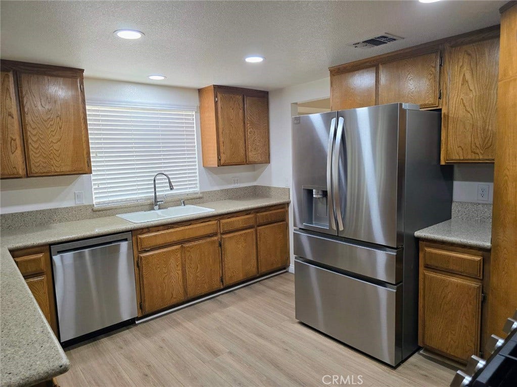 7786 Bangor Avenue, Hesperia, CA 92345 7786 Bangor Avenue, Hesperia, CA 92345