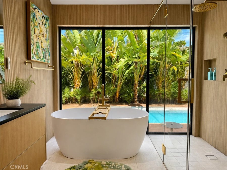 Property photo for 180 S Gardner, Los Angeles, CA