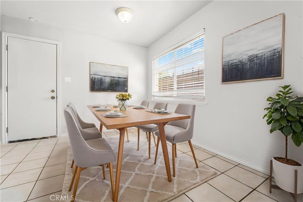 1232 E Elizabeth, Barstow, CA 92311 Unit D-Dinning Area virtual Staging