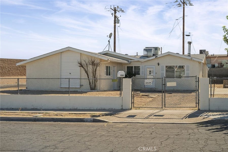 Property photo for 1232 E Elizabeth, Barstow, CA