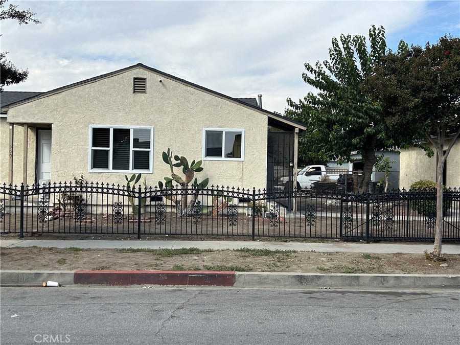 Property photo for 500 N Virginia, Azusa, CA