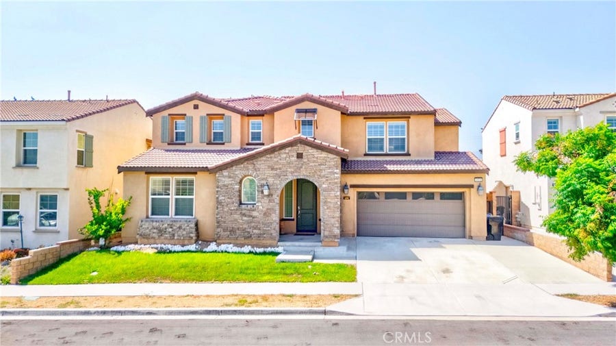 Property photo for 4974 Deer Grass Drive, Fontana, CA