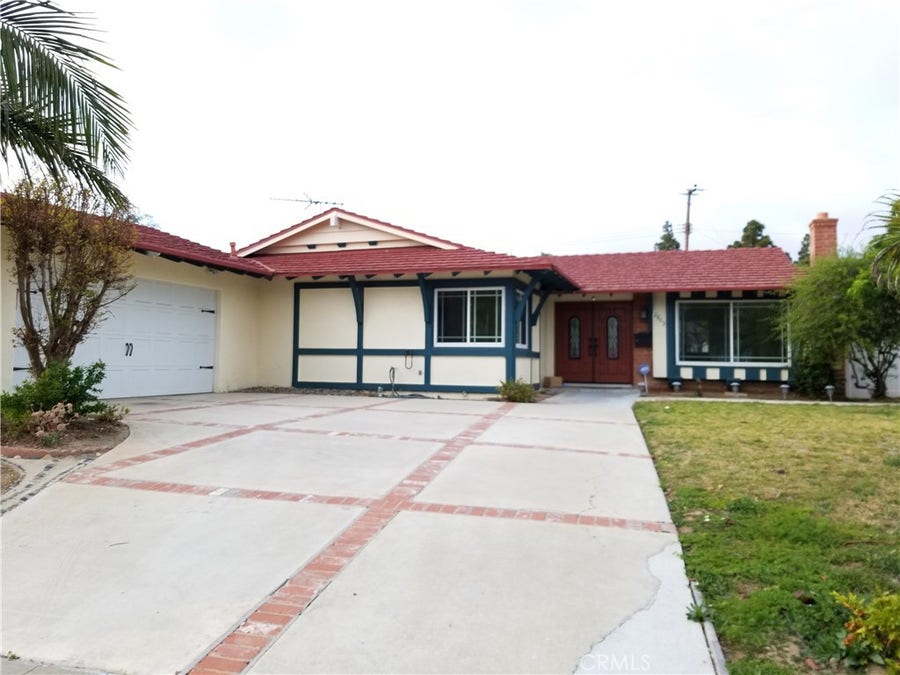 Property photo for 2863 Serang Place, Costa Mesa, CA