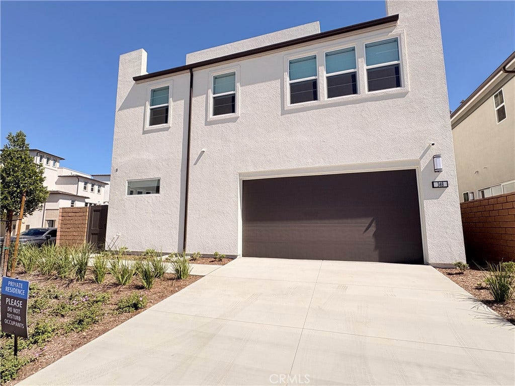 348 Plume Way, Montebello, CA 90640 Spacious area in front of the garage to park extra cars