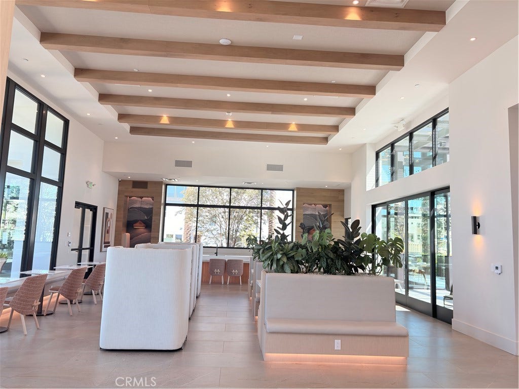 348 Plume Way, Montebello, CA 90640 Working area with private booths