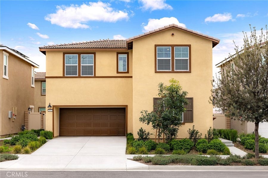 Property photo for 2972 E Calgary, Ontario, CA