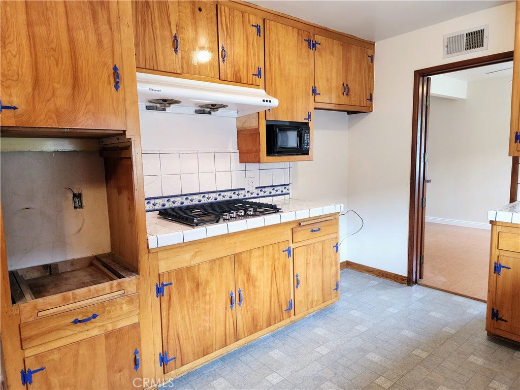 719 S Aldenville Avenue, Covina, CA 91723