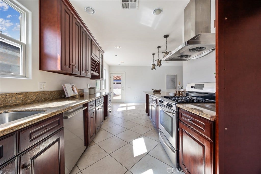 407 Daroca Avenue, San Gabriel, CA 91775 Kitchen