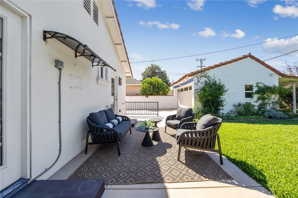 407 Daroca Avenue, San Gabriel, CA 91775 Patio