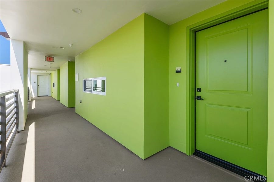 Property photo for 176 N Catalina Avenue, #403, Pasadena, CA