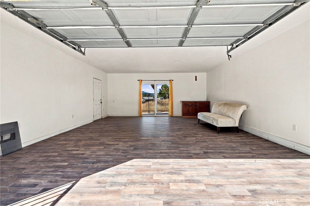 19015 Envoy, Corona, CA 92881
