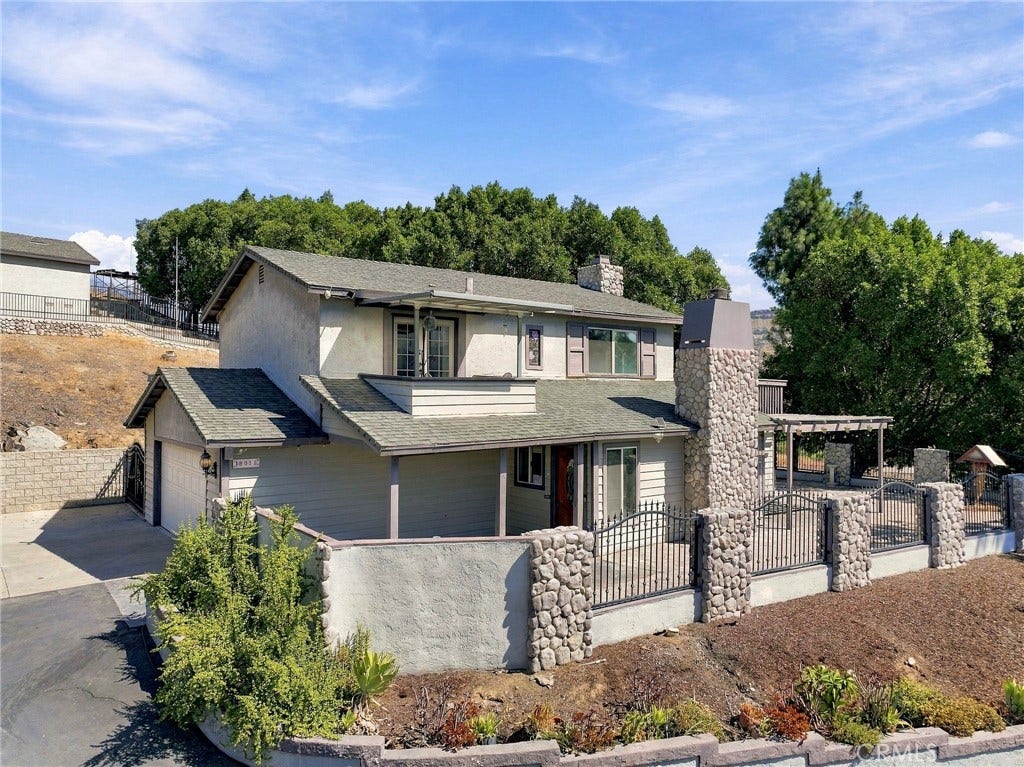 19015 Envoy, Corona, CA 92881