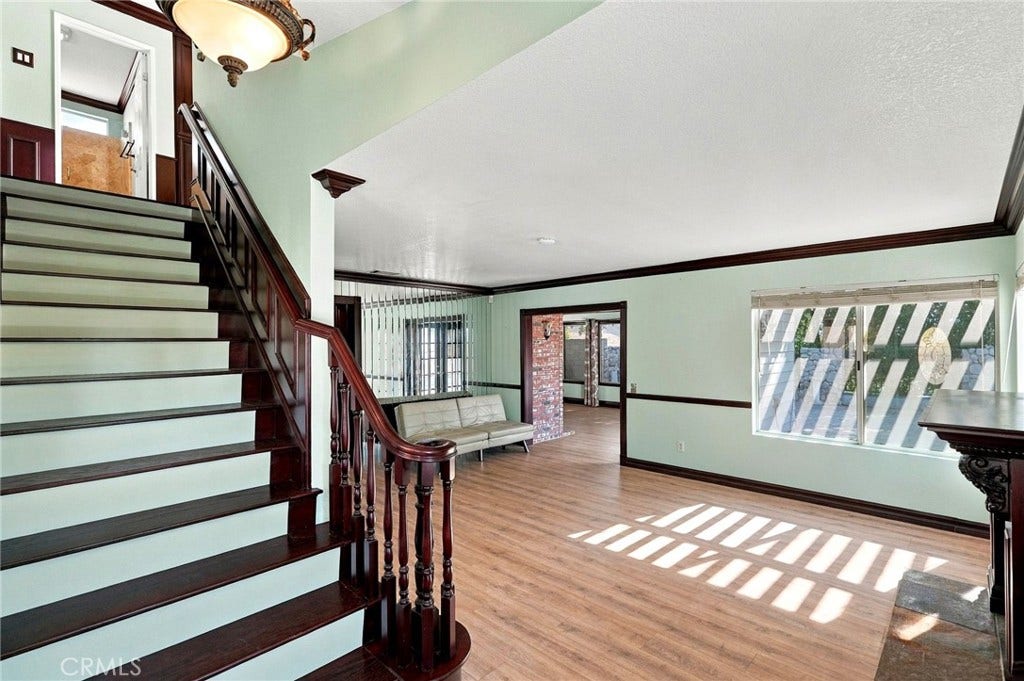 19015 Envoy, Corona, CA 92881