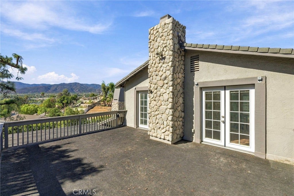 19015 Envoy, Corona, CA 92881