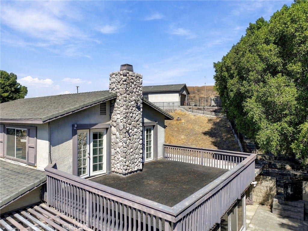 19015 Envoy, Corona, CA 92881