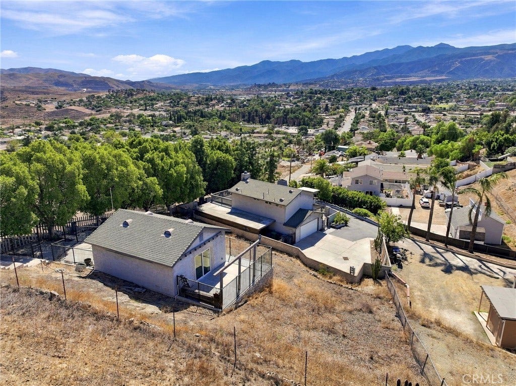 19015 Envoy, Corona, CA 92881